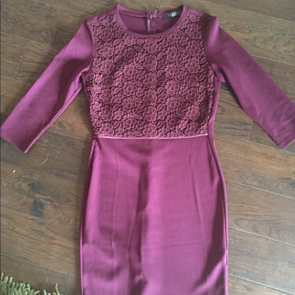 Not for sale Sold!  Maxmara mid length beautiful classy dress.